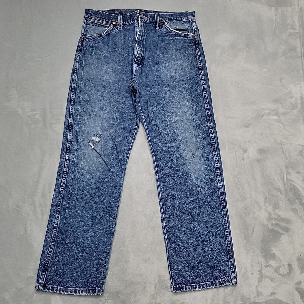 Wrangler 13MWZ Jeans Men 36x30 Blue Denim Western‎ Cowboy Ranchwear Work Pants